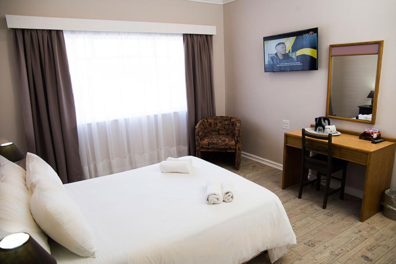 Savoy Hotel Jeffreys Bay Extérieur photo