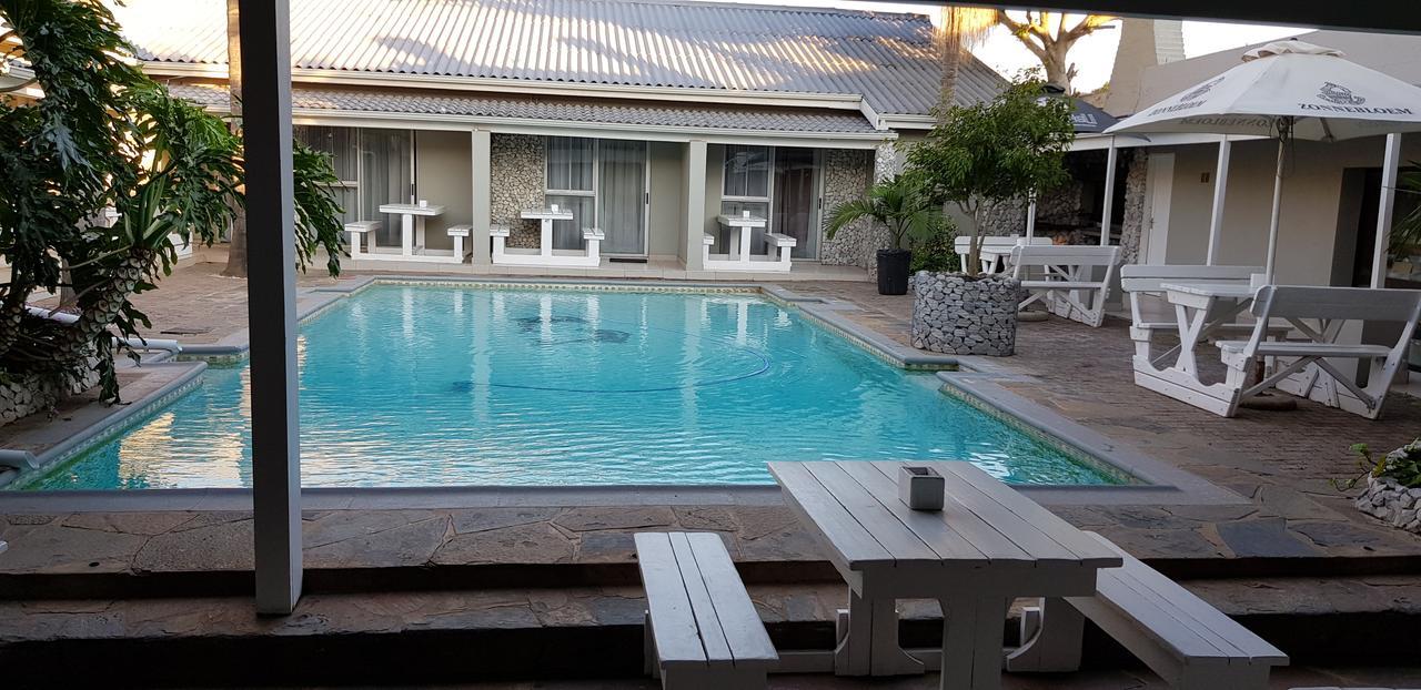 Savoy Hotel Jeffreys Bay Extérieur photo