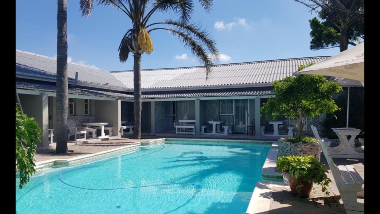 Savoy Hotel Jeffreys Bay Extérieur photo